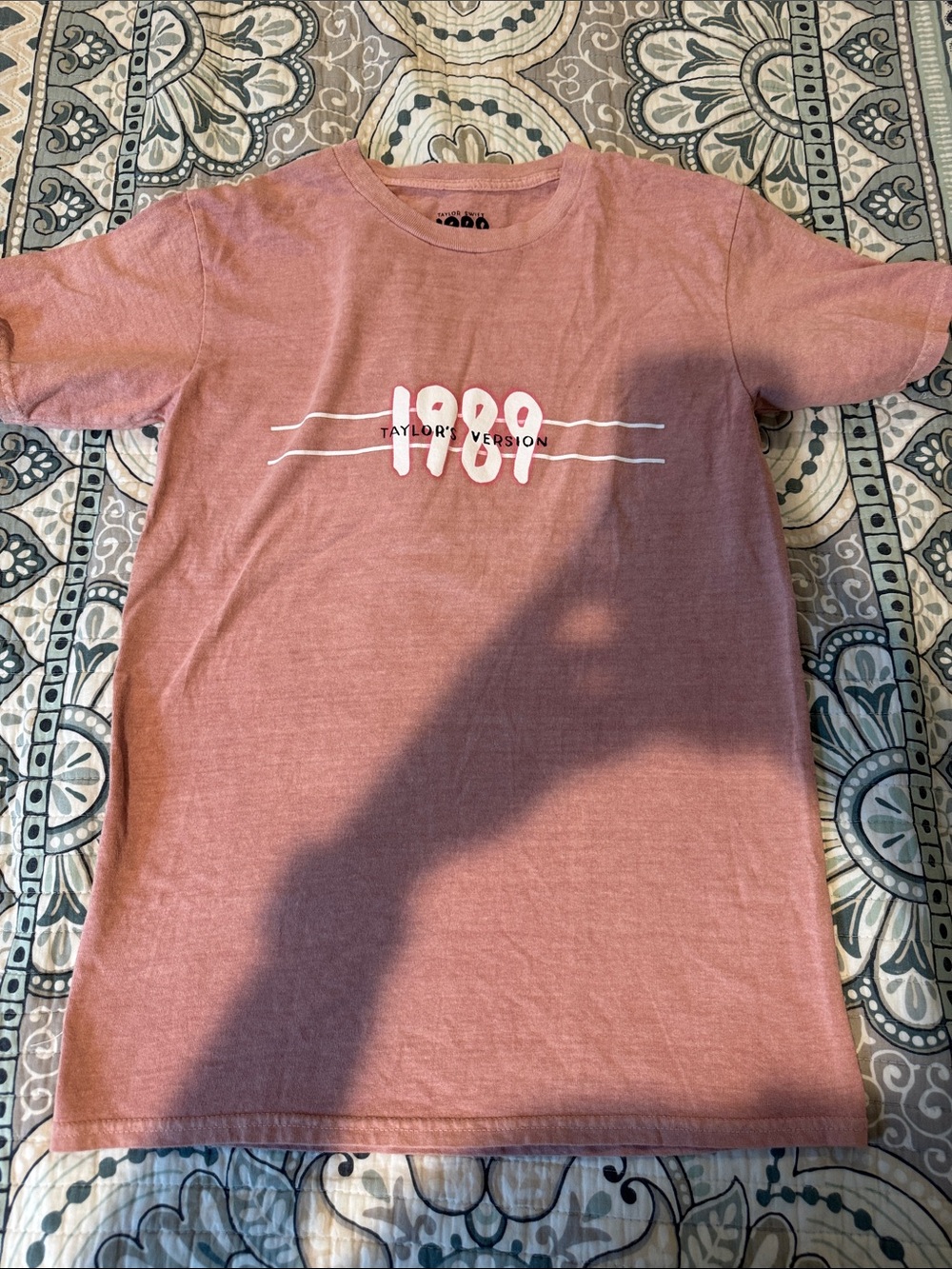 Taylor Swift TV '1989' Graphic Tee